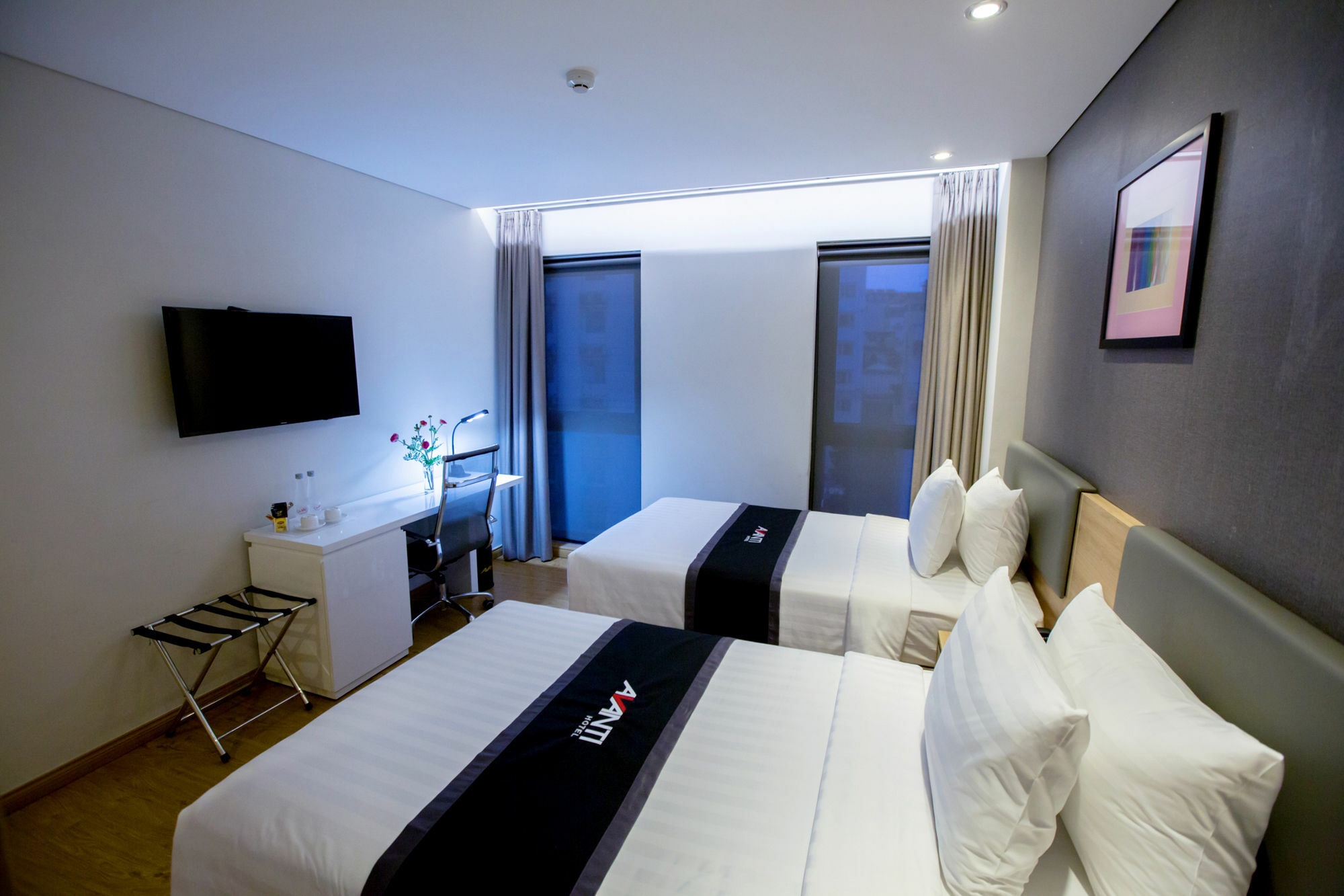 Avanti Hotel Хошимин Екстериор снимка